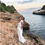 Maestra de Educación Primaria ofrece clases de apoyo escolar y repaso en Manacor